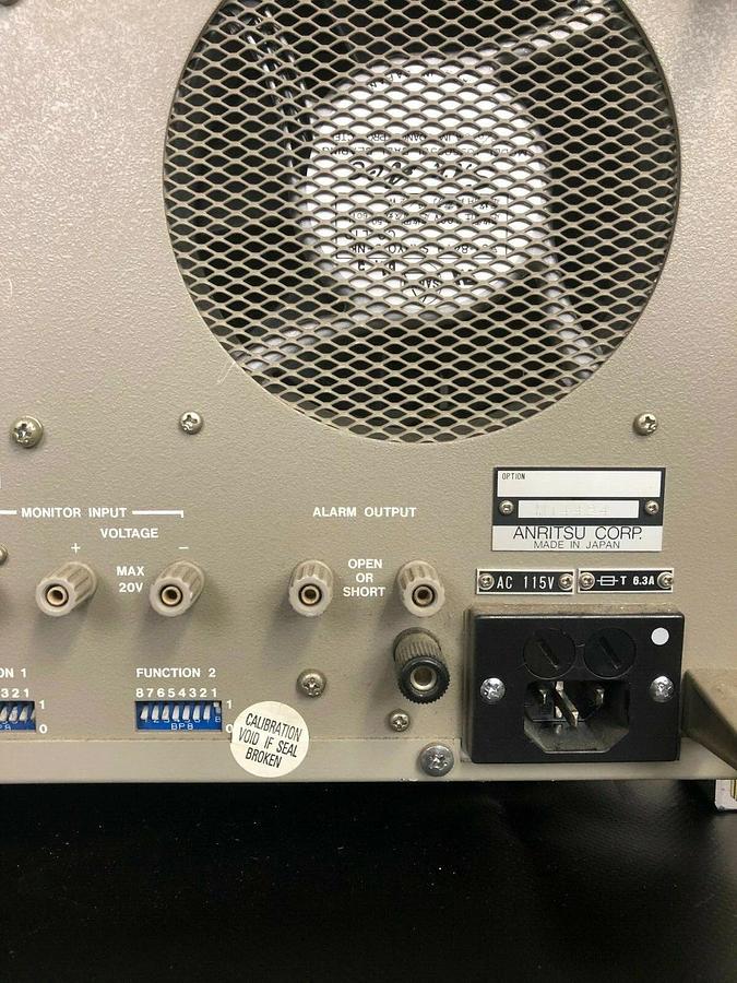 Used Arnitsu ME522A Error Rate Measuring Equipment. Receiver and Transmitter