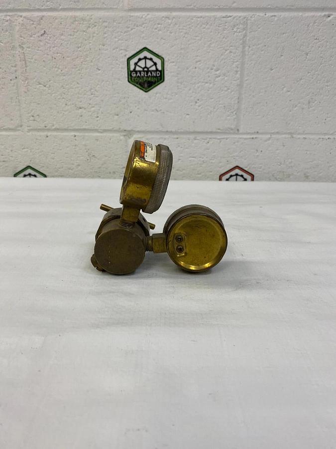 Used SMITH H1910F-540 Regulator Max Inlet Press 3000