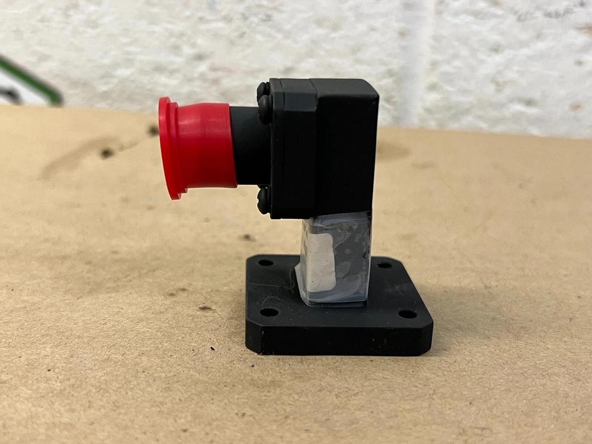 L3 Narda ATM SM-WA75-CG-NF-B Right Angle Waveguide to Coax Adapters