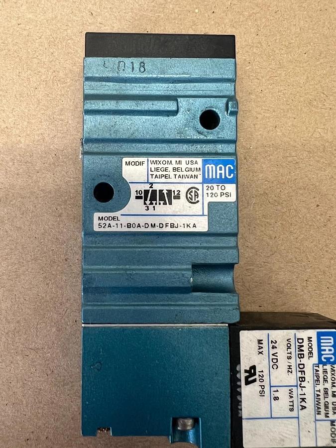 Used MAC 52A-11-B0A-DM-DFBJ-1KA Solenoid Valve