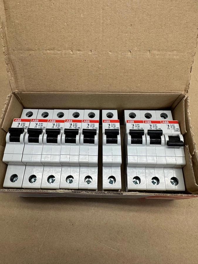 Used ABB S201-D32 Single Pole Circuit Breaker, 9-pack *NEW*