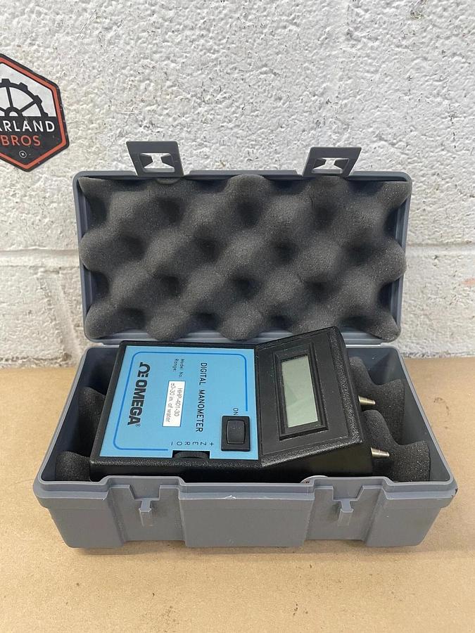 Used Omega HHP-401-30 High Stability Digital Manometer, ±0-30 in of water