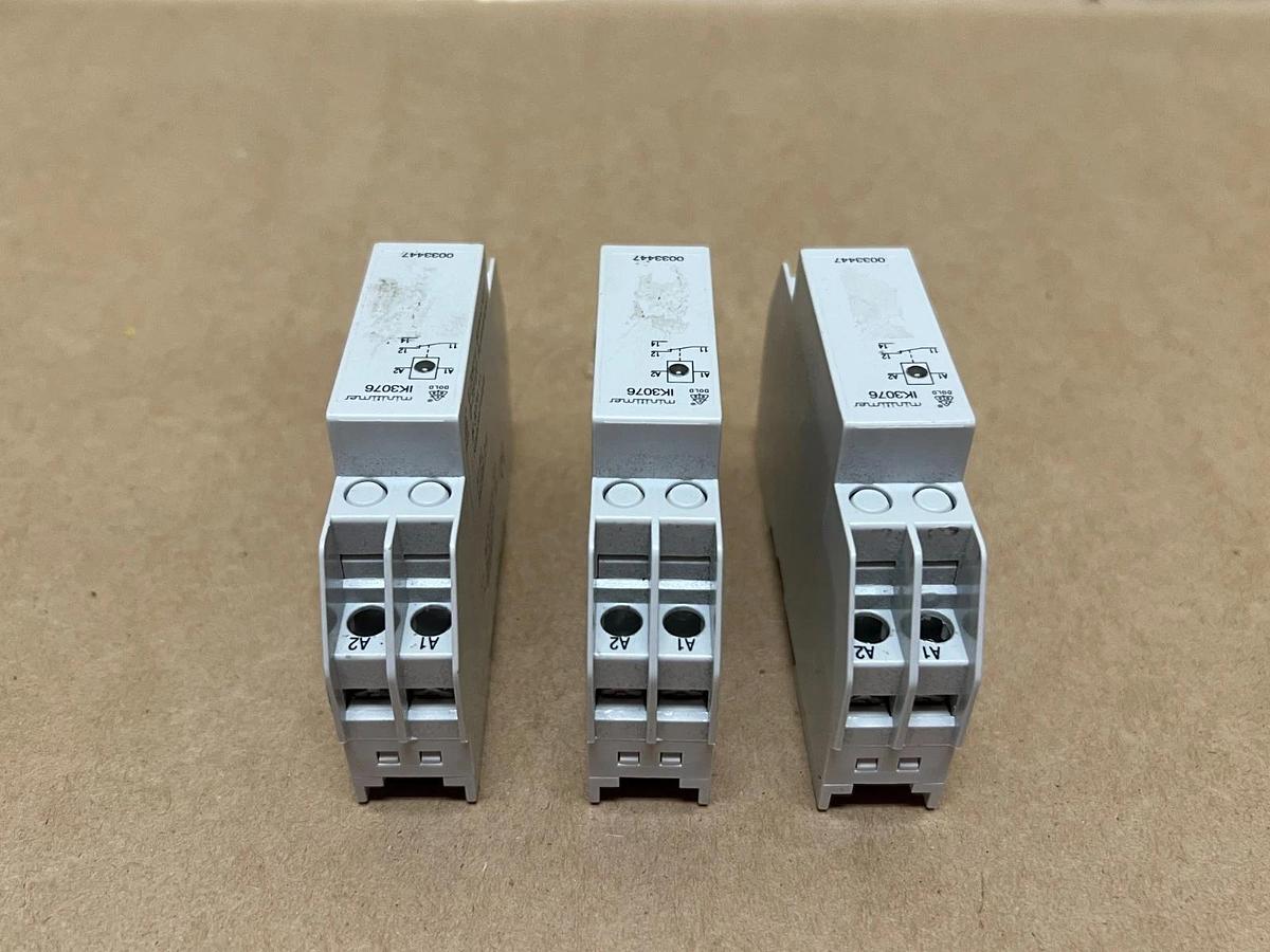 Used E. Dold IK3076 Coupling Relay - Lot of 3