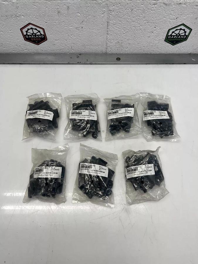 Chatsworth 11302-701 Junction Kit, 1-1/2” Stringer, BK - Lot of 7