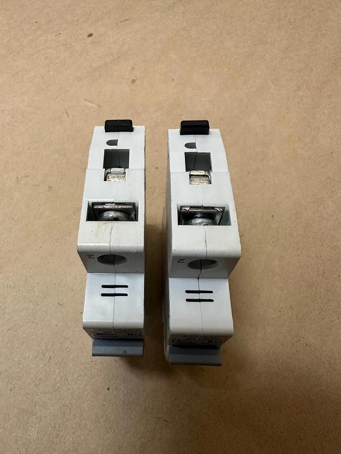 Used Eaton WMZS1C08, WMZS1C03 Allotment of 2 Circuit Breakers