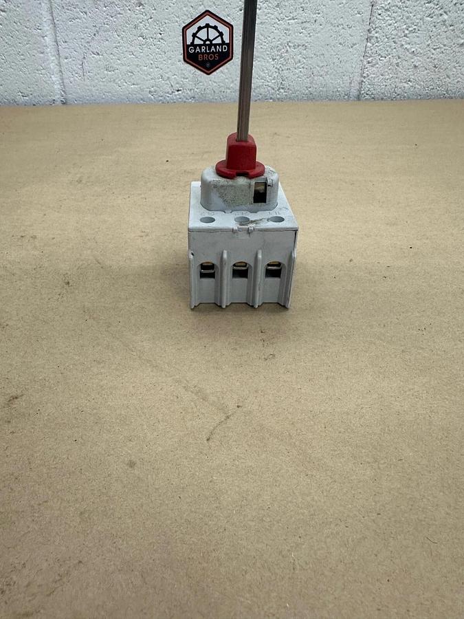 Used KATKO KU340N, LK10UL Switch with Disconnect