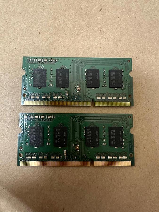Used Samsung M471B5773CHS-CH9 2GB RAM - Lot of 2