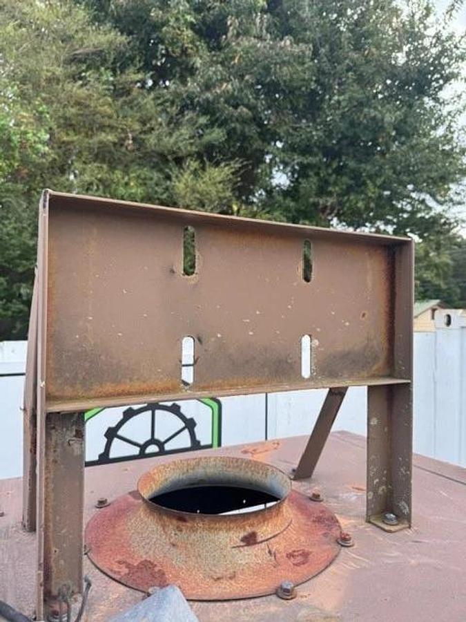 Used Dust-Hog FFBW-DC-EXT Dust Collector Skeleton (No Blower, Motor, or Motherboard)