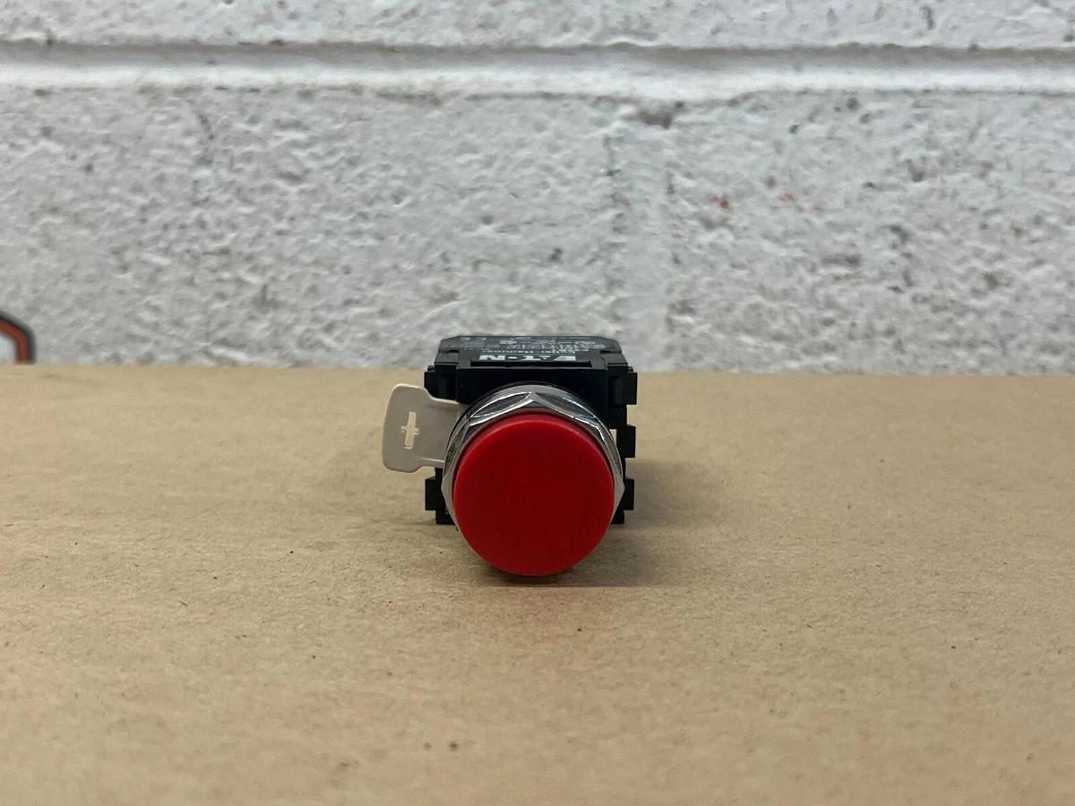 Used Eaton E22B1 Red Push Button