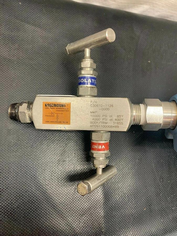 Used Rosemount 2051TG2A2B21As5M5Q4E5B4 Pressure Transmitter