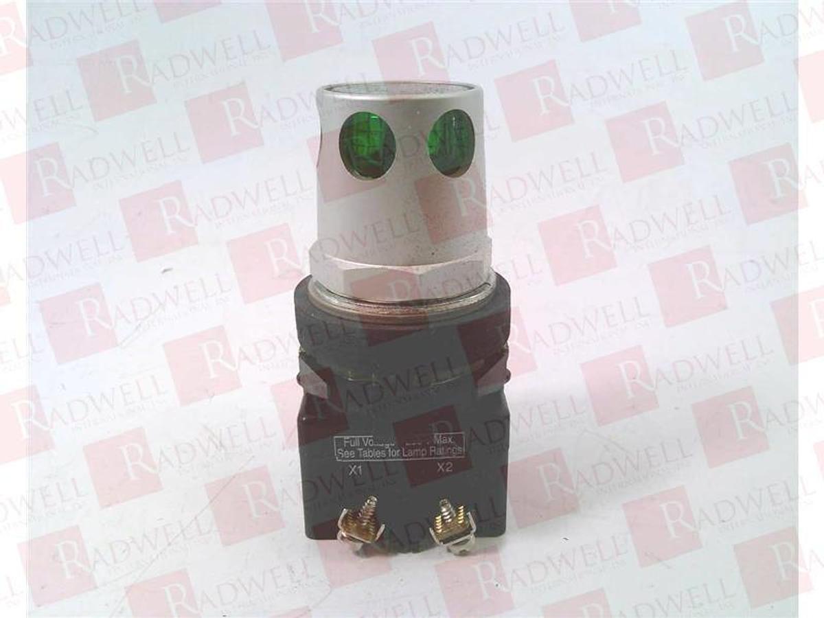 Used Eaton HT8FBRAF Red Push-Pull Button 24V *NEW*