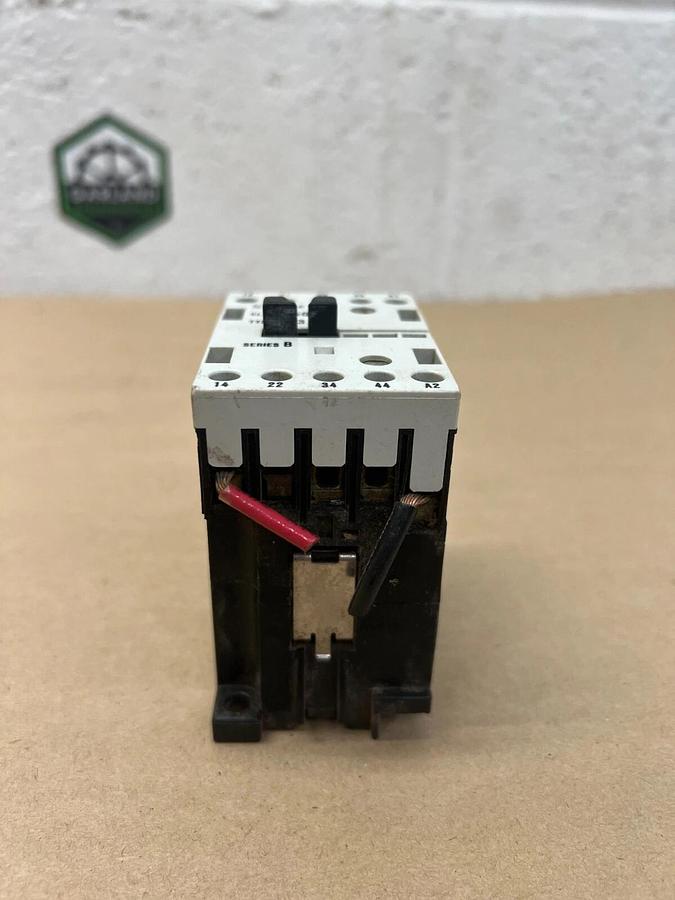 Used Square D PH 31 E Class 8501 Ser. B Contactor