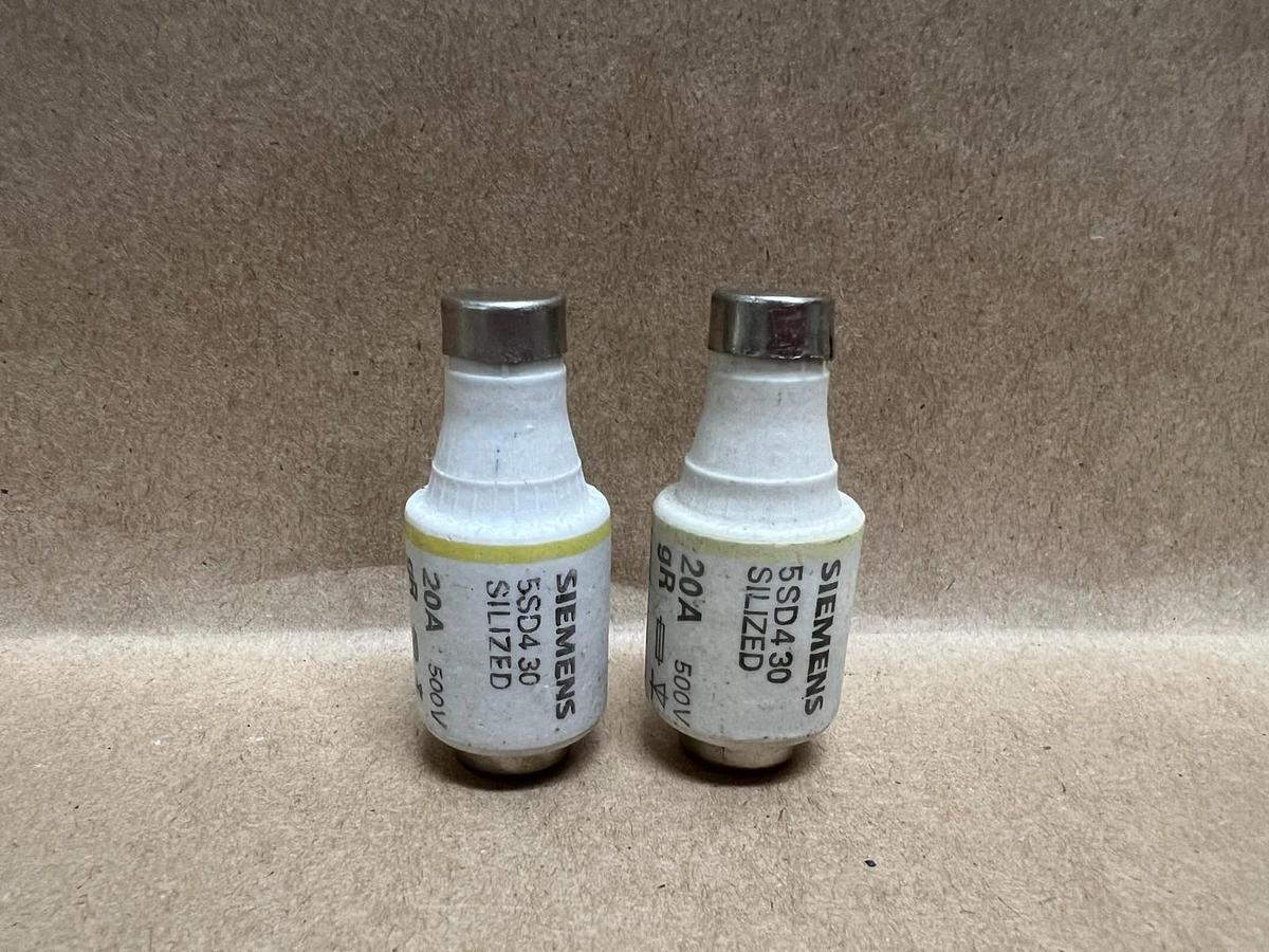 Used Siemens 5SD430 20A, Fuse Link - Lot of 2