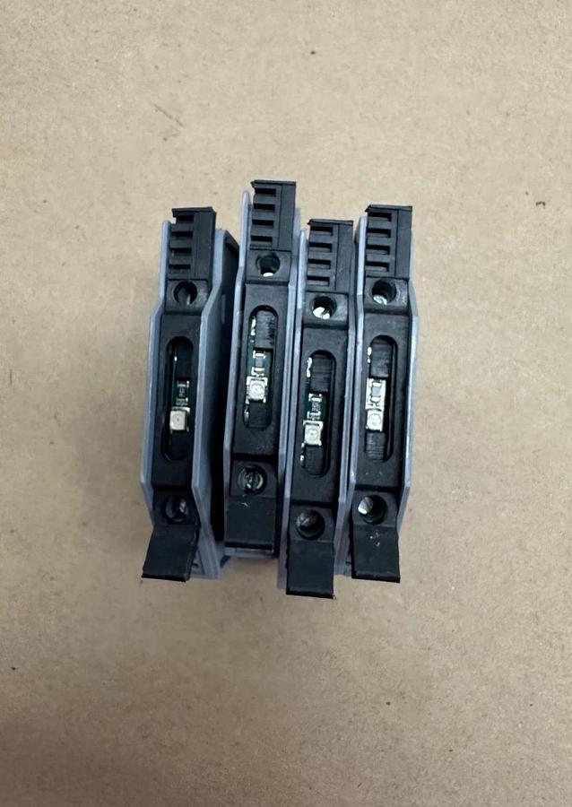 DINnectors DN-F10L Series: Euro S 4LH Fuse Terminal Blocks, Lot of 4 *NEW*