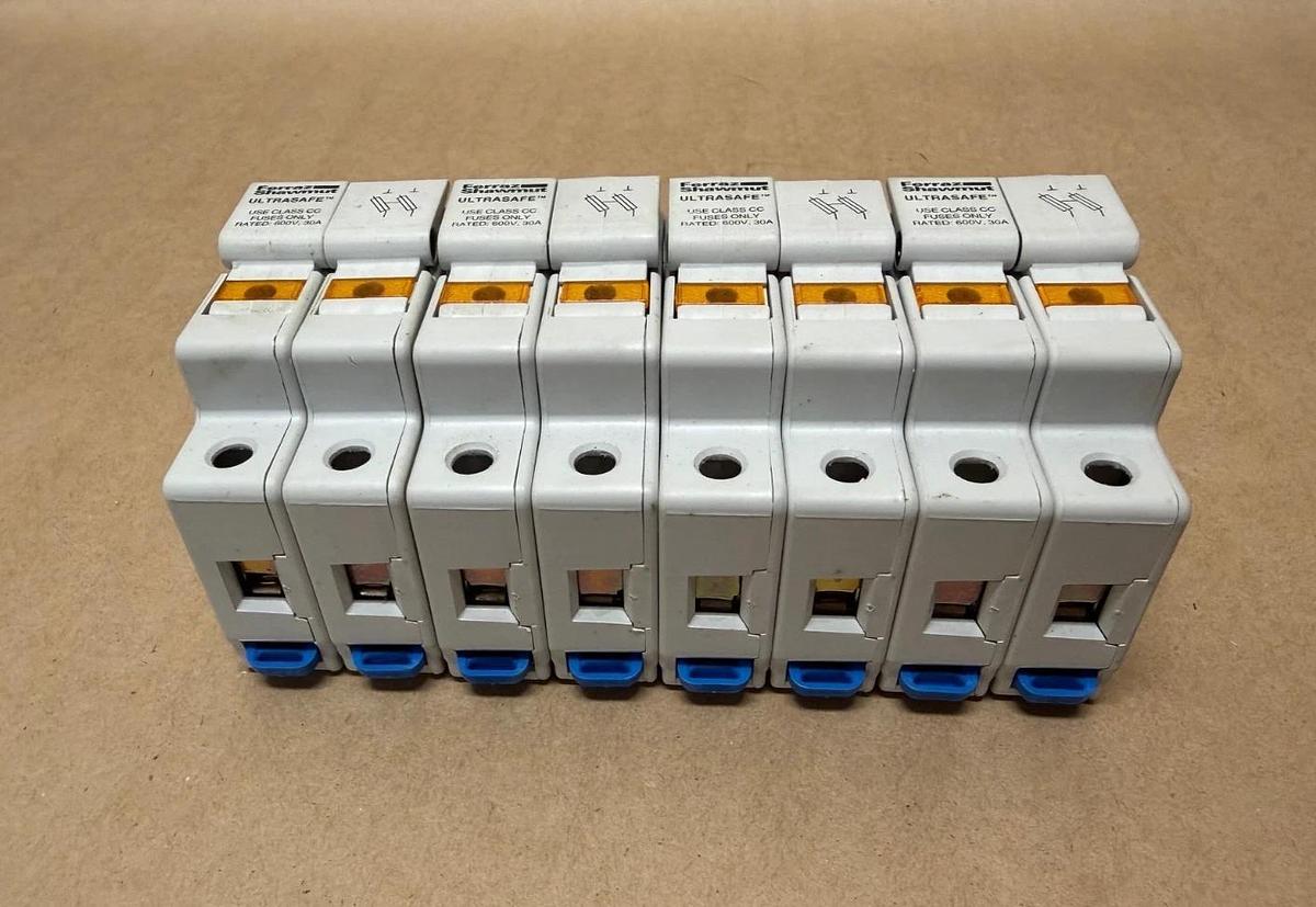 Used Ferraz Shawmut USCC2i 2 Pole 30A Fuse Holder - Lot of 4