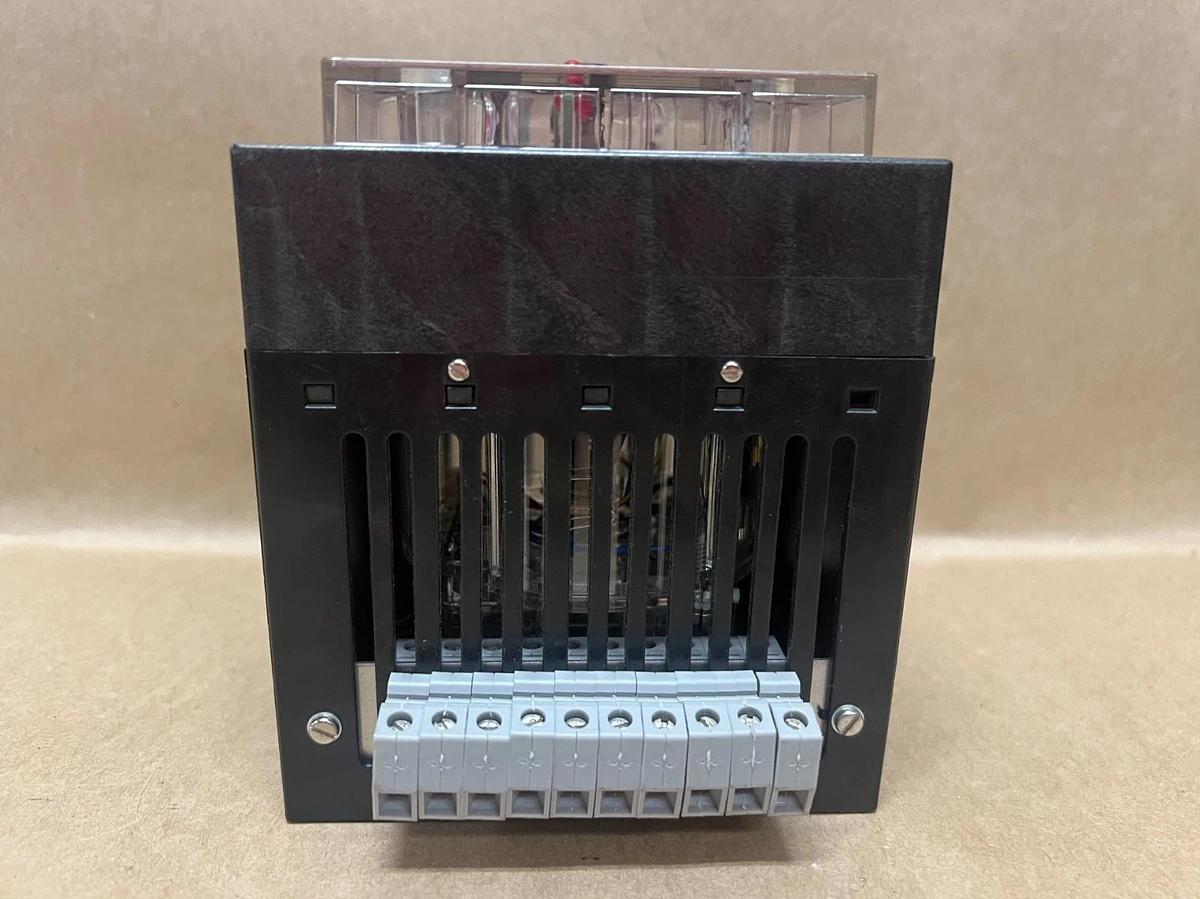 Used Dold Error Display Module w/ Phoenix Contact CM 35.102/125 Power Supply
