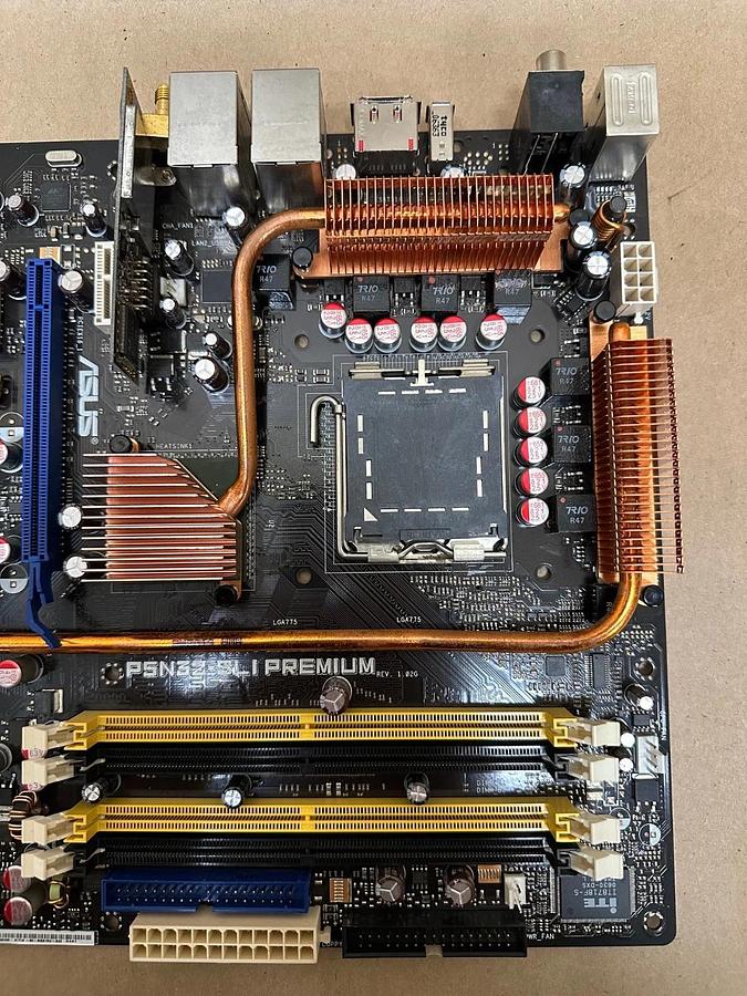 Used ASUS P5N32-SLI Premium Motherboard *NEW*
