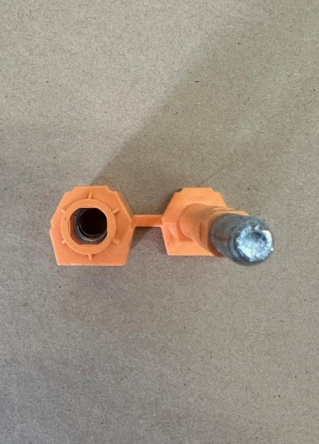 Used Global Industrial 6704870R High Security Boot Seal *NEW*