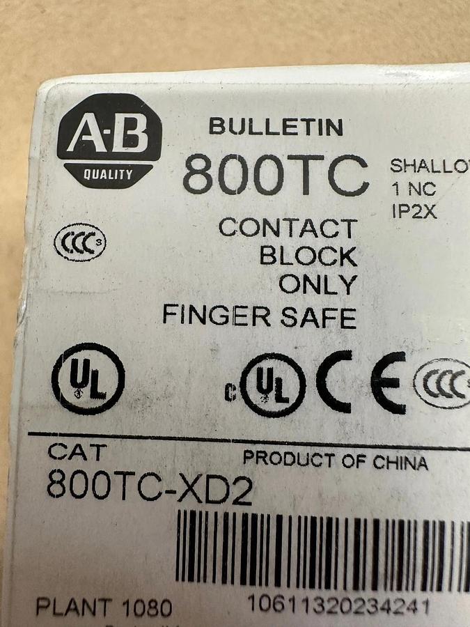 Used Allen Bradley 800TC-XD2 Contact Block *NEW*