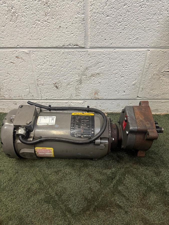 Used Baldor FX1-05-800-560Z Gearbox 1.1Hp Input, 5:1 Ratio, .56kW DC Motor @ 175RPM