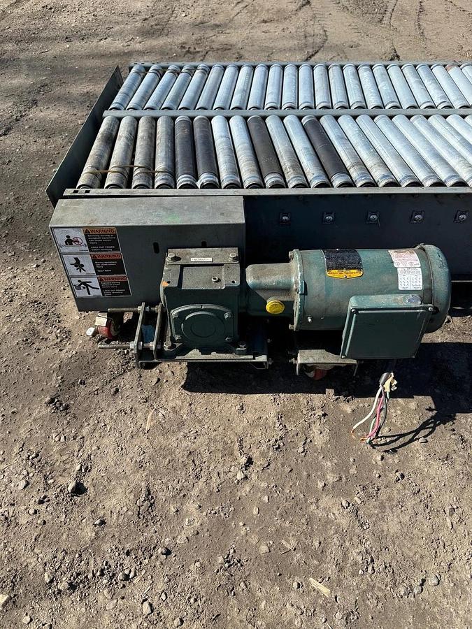 Used Power Roller Conveyor W:34” L:13’ V-belt 1Hp 1760RPM Tigear 2 Gearbox 15:1 Ratio