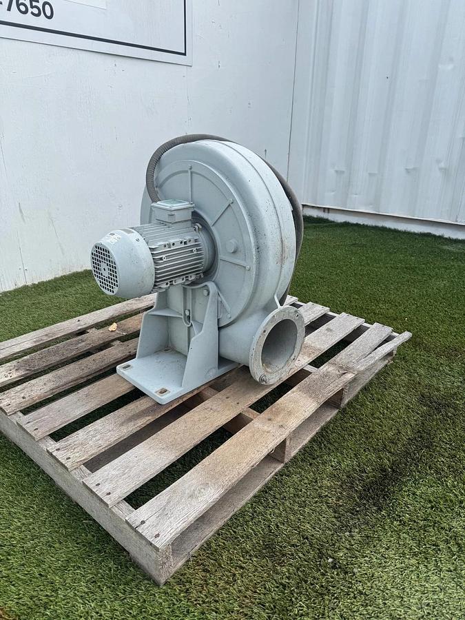 Used Ventur MPB-220T Centrifugal Fan w/ 3Hp Motor