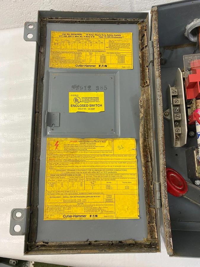 Used Cutler-Hammer DH361NDK 30 Amp Heavy Duty Safety Switch 277/480 600V 4 Wire