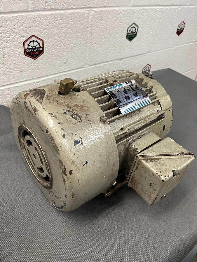 Used Marathon Electric 4VA 184TTFS6530DRL XRI High Efficiency 5 HP 1745 RPM 575 V