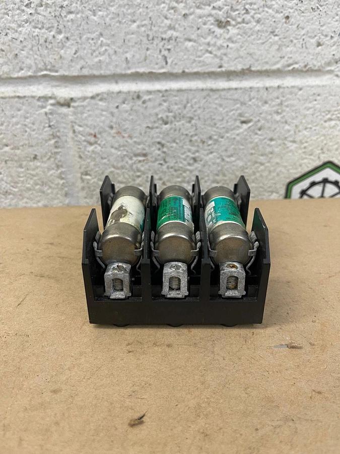 Used LittelFuse LJ60030-3CR, Fuse Block