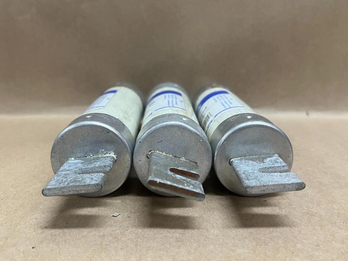 Used Ferraz Shawmut TRS125R Tri-onic 125A 600VAC/DC Dual-Element Time-Delay, Lot of 3