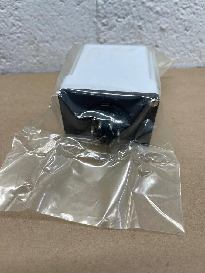 Dayton 5X828N Time Delay Relay, 120 VAC, 0.1-10 Sec, 10 A