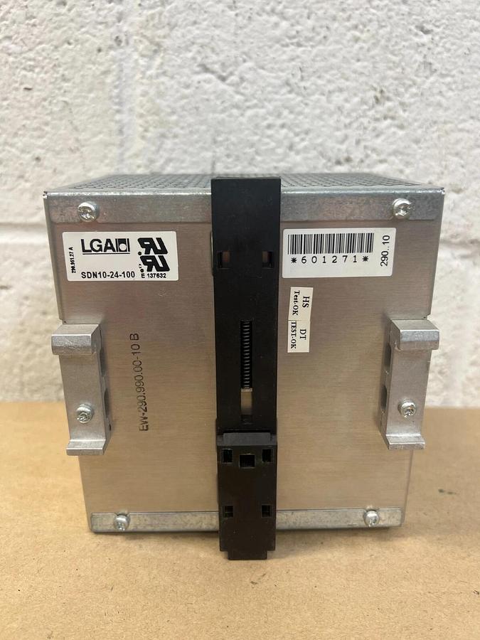Used Sola 10-24-100 Power Supply