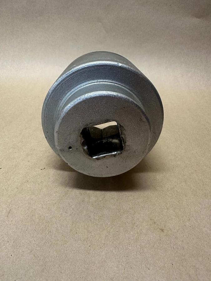 Used Williams X-1294, 2-15/16”, 12 Point Socket