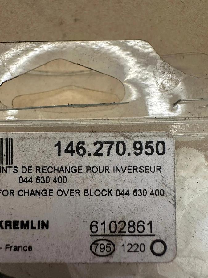 Sames Kremlin 146-270-950 Repair Seal Kit for Change Over Block 044 630 400