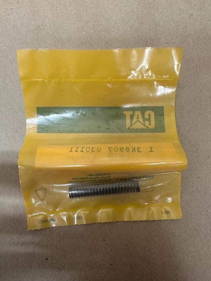 Used CAT 3K-8907 Spring *FACTORY SEALED* Lot of 8