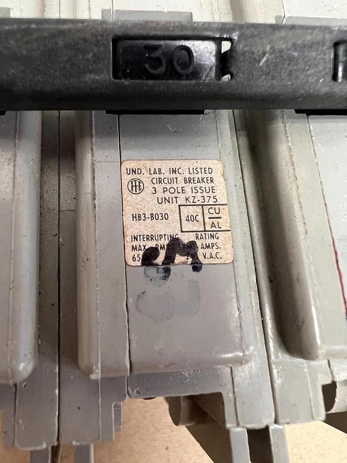 Used ITE HB3-B030 3 Pole Circuit Breaker
