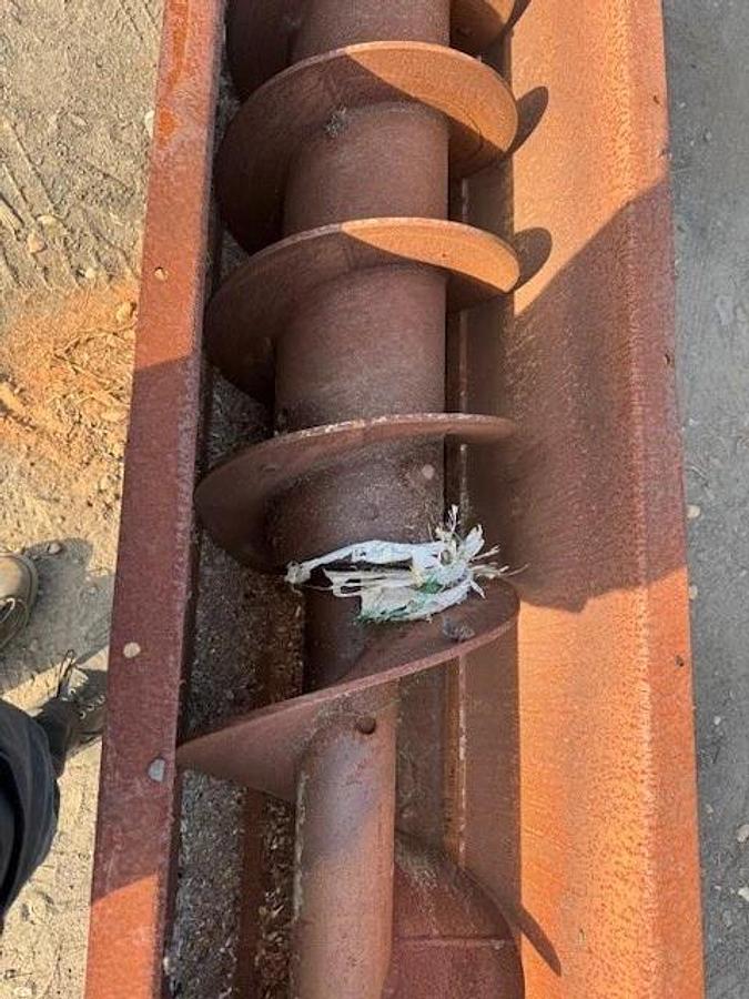 Used 32' Industrial Screw Conveyor, 16” Screw, 17” Trough, 10Hp Motor 24.94:1 Gearbox