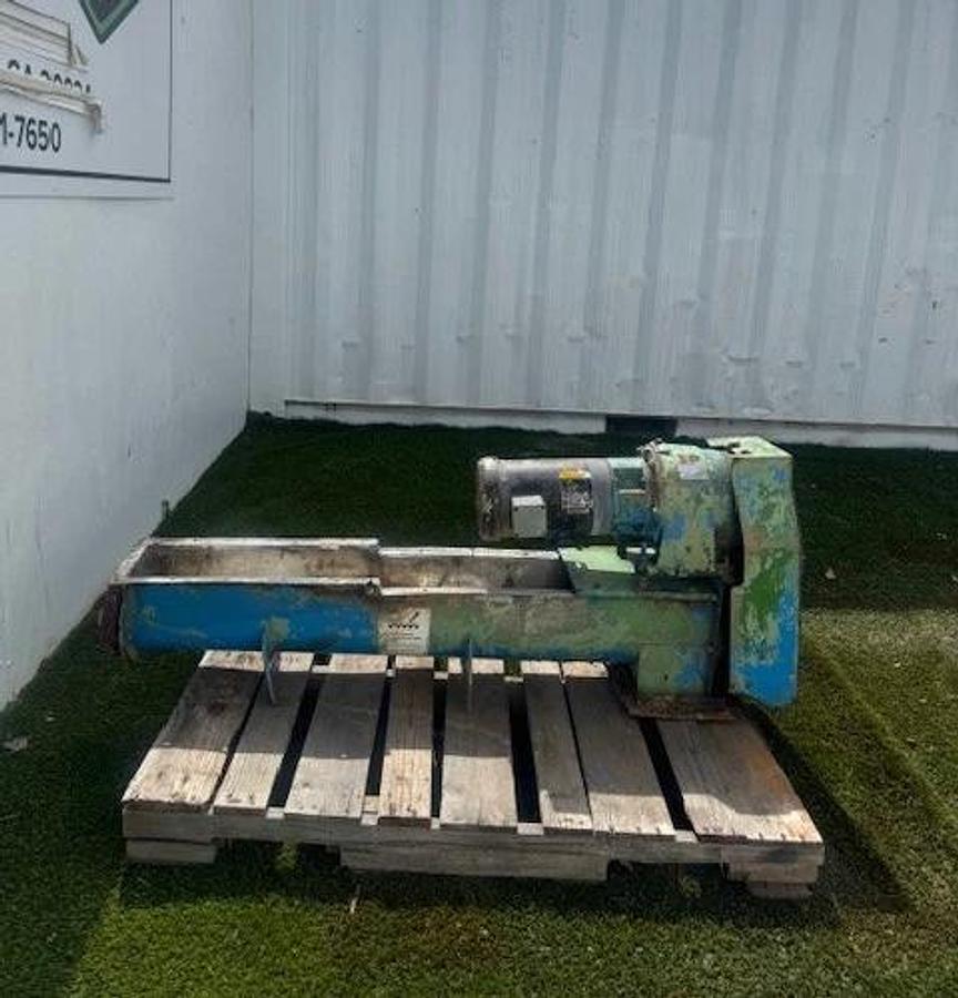 Used Painted SS Auger 48” L, 6” Stick, 7” Trough 6" Flights, 25.6:1 Ratio Gearbox