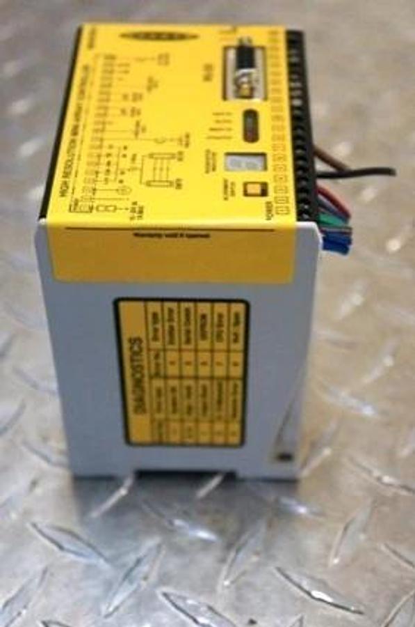 Used Banner High Resolution Mini Array Controller MAHCIN-1