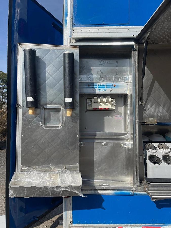 Used Featherlite TURNKEY Custom Full Service Catering Trailer + F-550 Tow Vehicle
