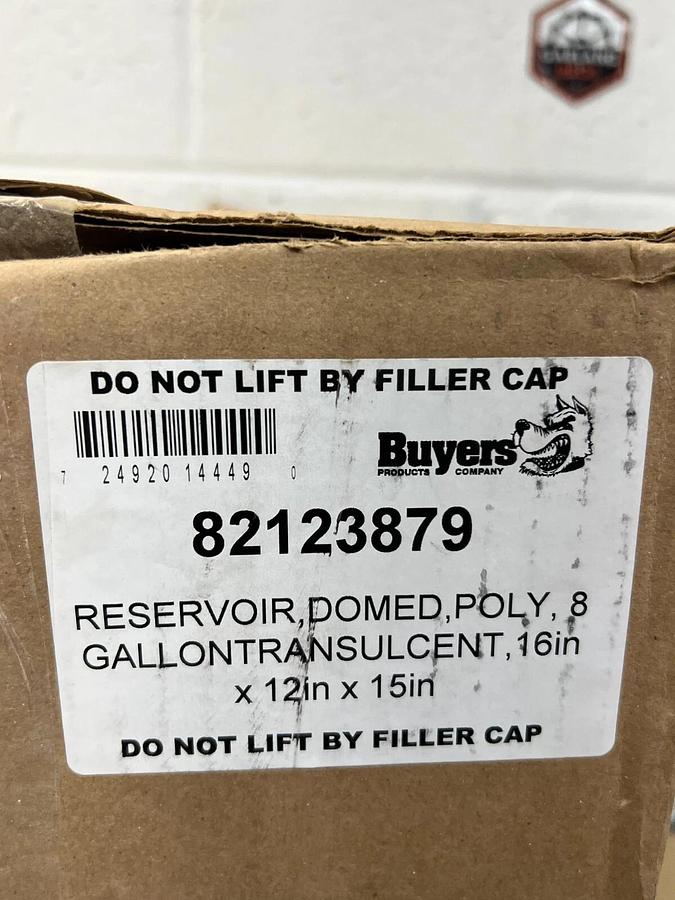 Buyer Products 82123879 RomoTech Domed Storage Tank, 8 Gallon, 16”x12”x15”