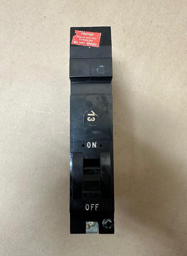 Used Square D FY-14020-C 20A 1 Pole Circuit Breaker