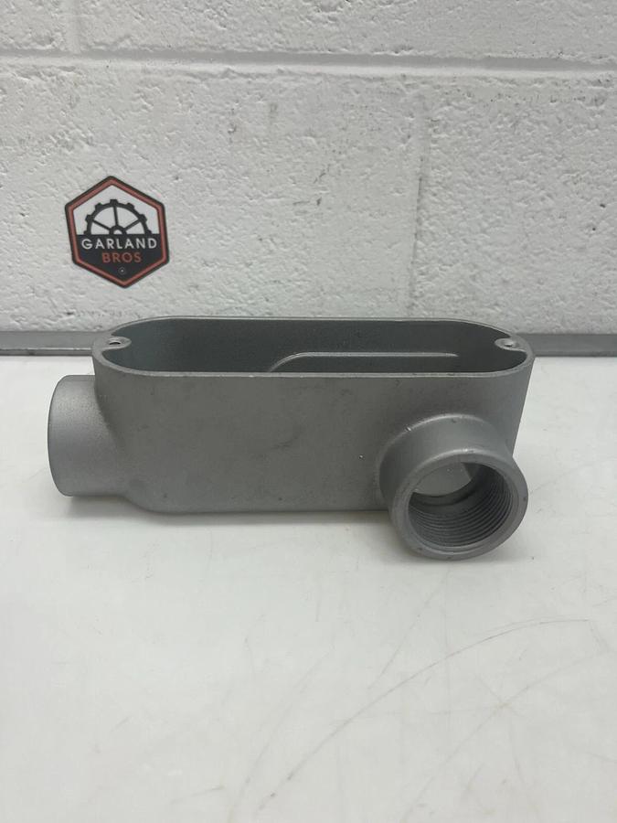 Used Appleton  1-1/4” LL Form 85 Unilet