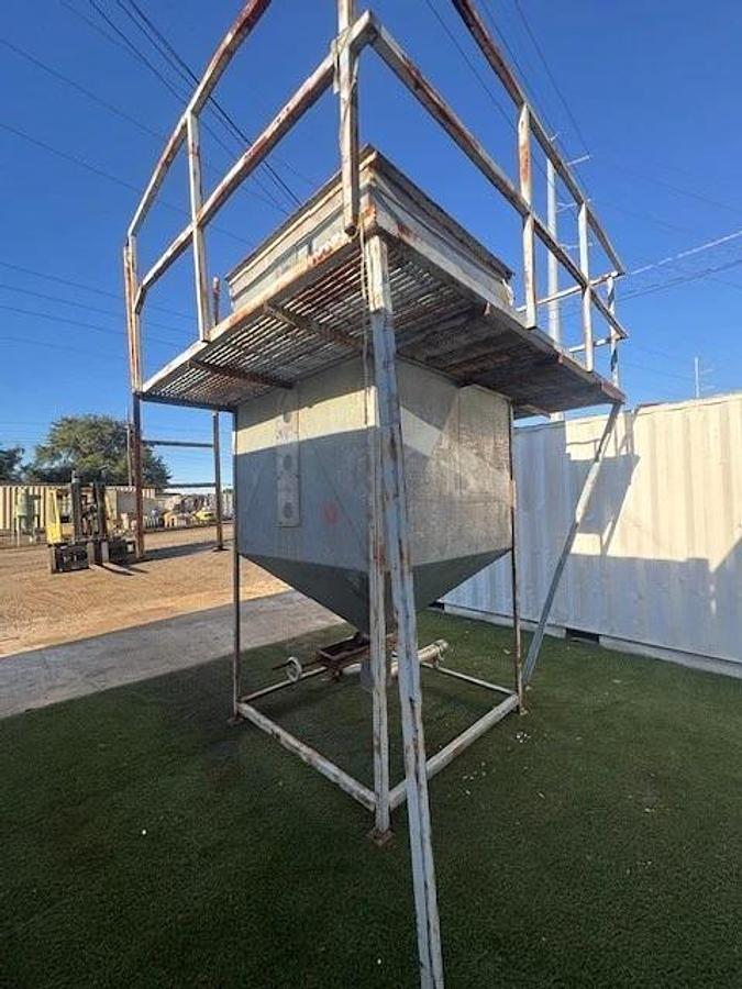 Used Industrial Hopper 60”x60” Top Inlet, 8.5”x8.5” Outlet, 43° Slope, 195' Sq Hopper
