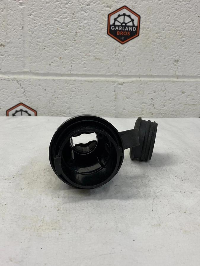 Hubbell HBL2431SW HBL Twist-Lock Plug Watertight Safety-Shroud