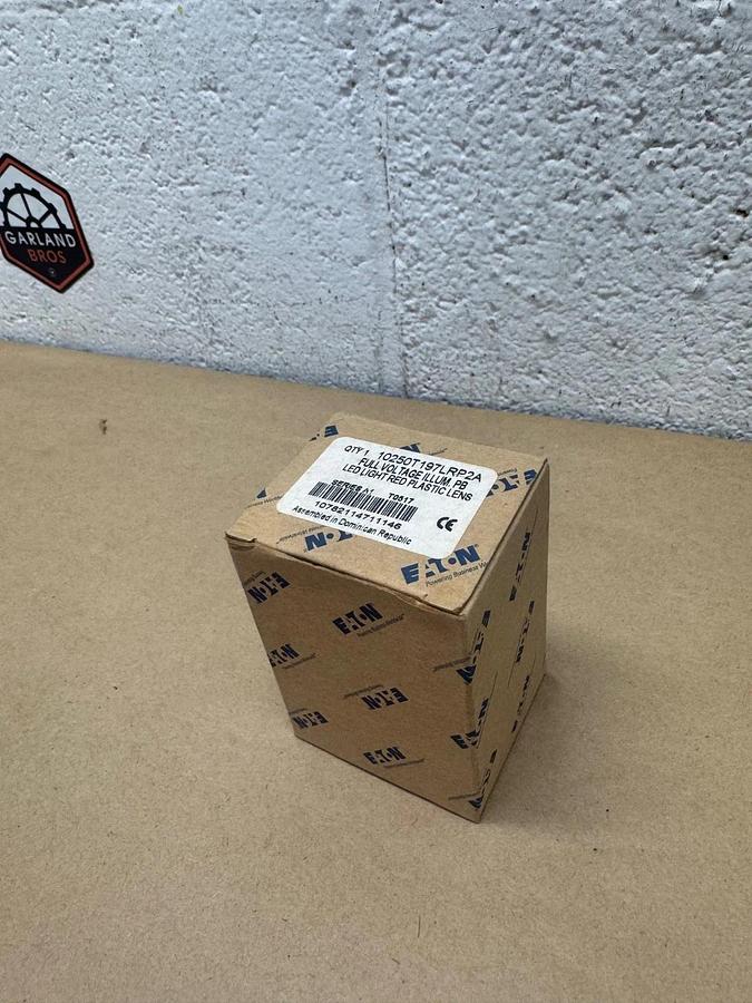 Used Eaton 10250T197LRP2A LED Light (Red) Plastic Lens *NEW*