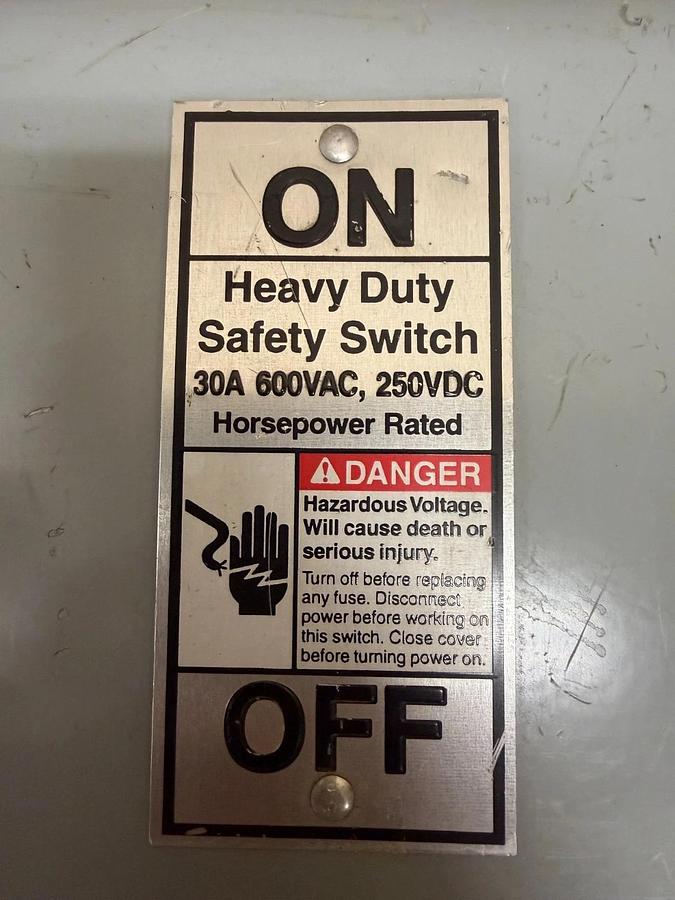 Used Siemens HNF361R Heavy Duty Safety Switch, 30A, 600VAC, 250VDC