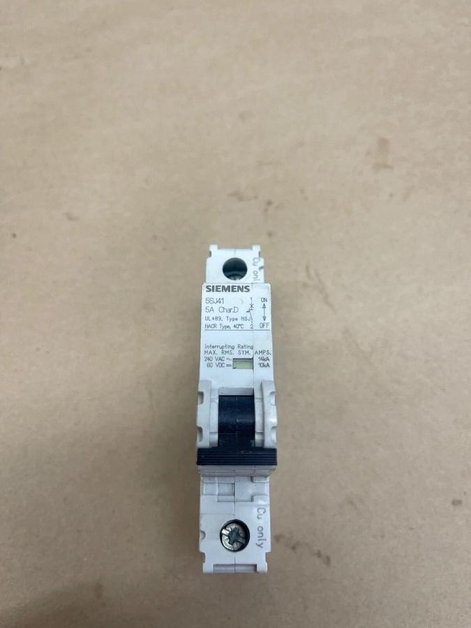 Used Siemens 5SJ4111-8HG40 Circuit Breaker, 5A, 240VAC, 60VDC