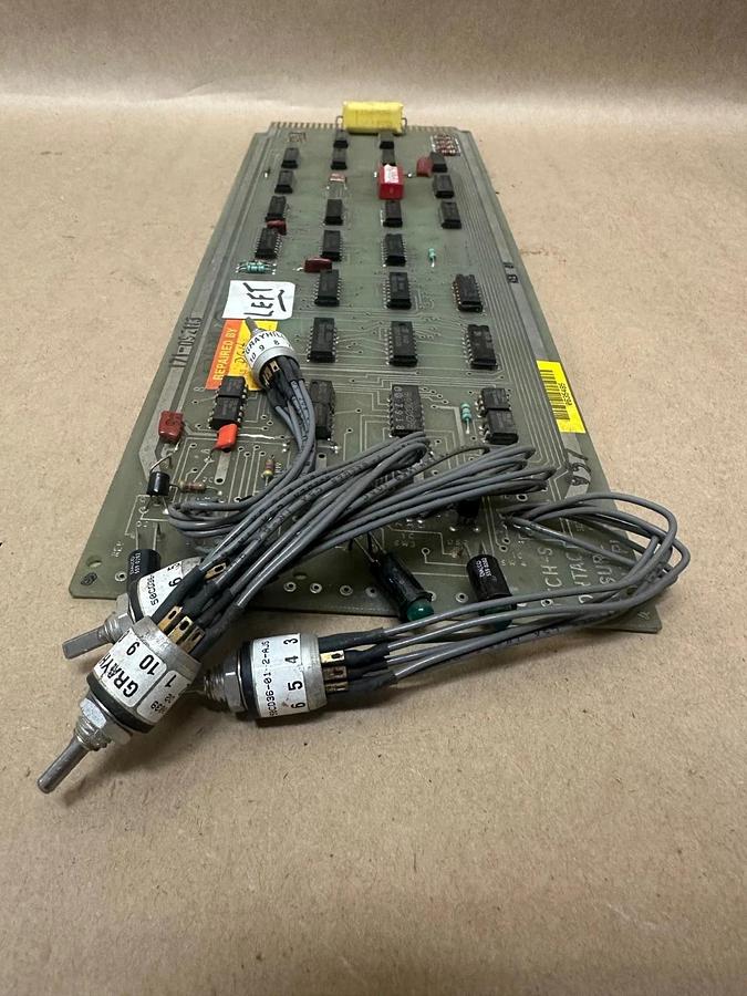 Used 171-09250 REV 02 Circuit Board