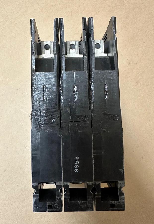 Used Siemens ED63A025 25A 3 Pole Circuit Breaker